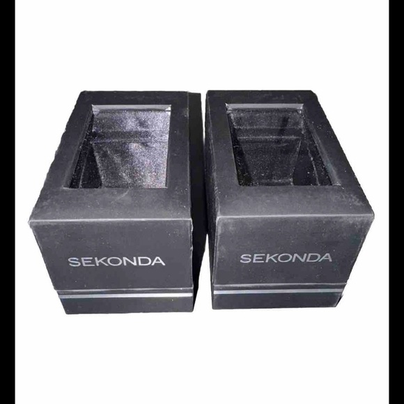 2 Empty SEKONDA Watch Boxes Vintage New Old Stock - Picture 1 of 15